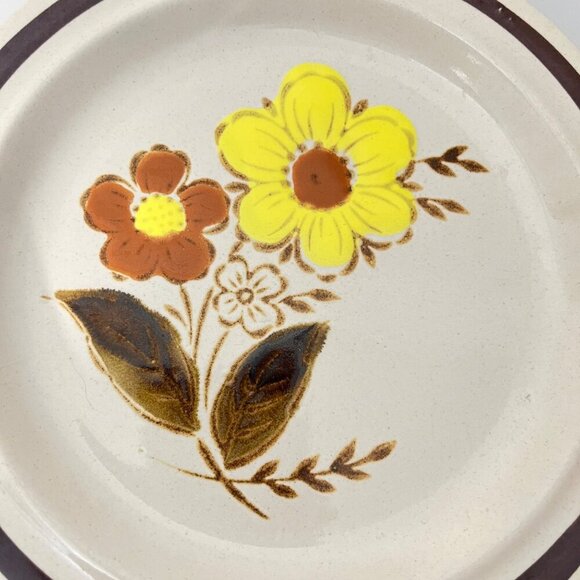 Design Four Stoneware 1510 SUNDANCE 7.5" Salad Plate - Picture 2 of 5